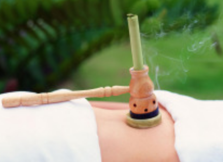 艾灸養(yǎng)生，叫你如何艾灸消除產(chǎn)后腹痛